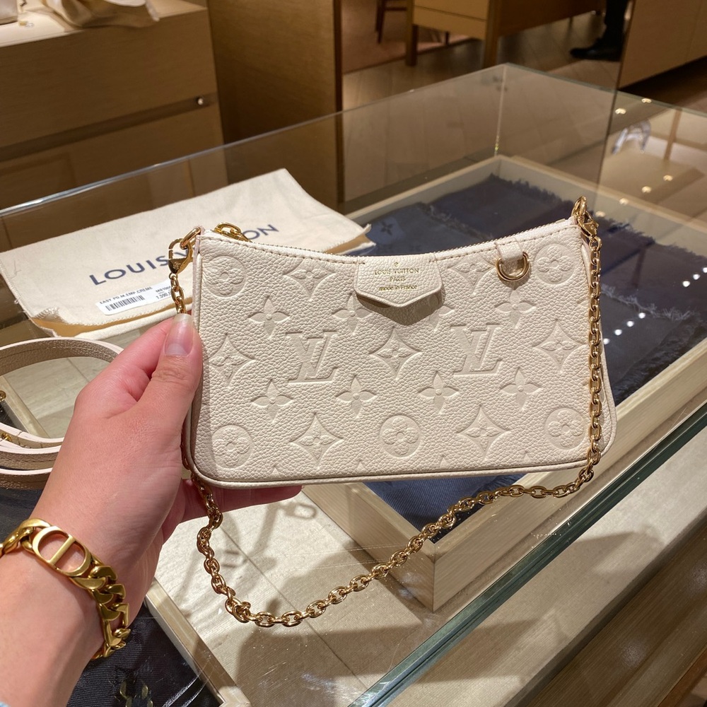 AUTHENTIC Louis Vuitton Easy Pouch on Strap